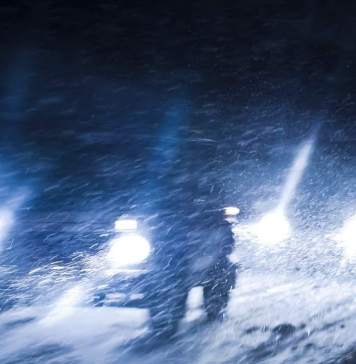 Driving Beam vs Passing Beam: Understanding the Differences driving beam light vs passing car beam light