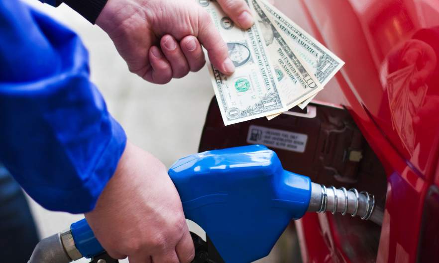 Benzin Sparen Beim Fahren - Tipps und Tricks - DriveeGermany