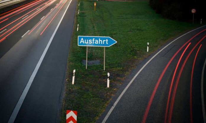 Ausfahrt traffic sign